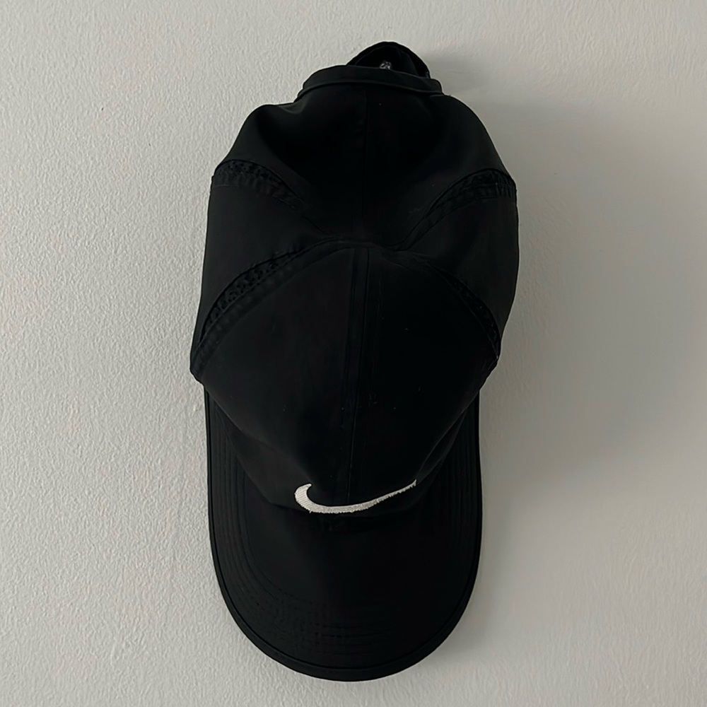 Nike athletic hat *LAST CHANCE will discard if no buyers